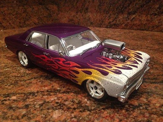 Julian's 1/18 Auto Art XR Falcon - Lazy Modeller