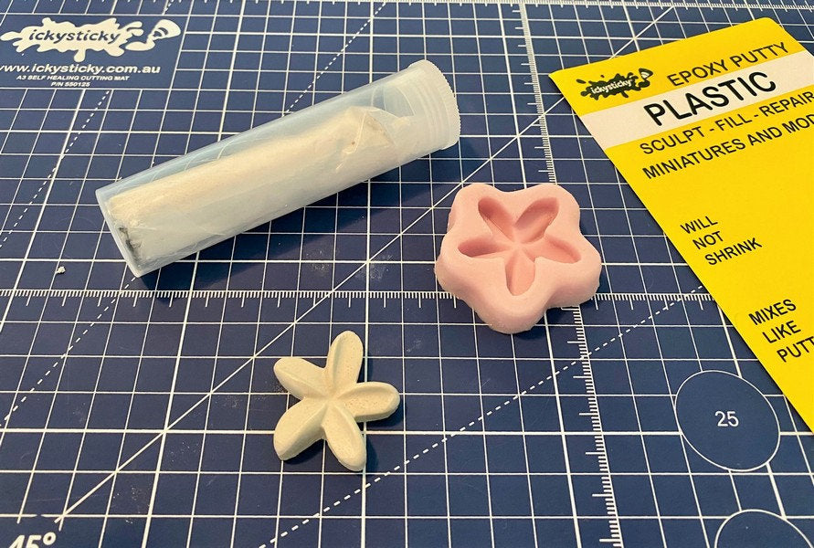 Icky Sticky Plastic Epoxy Putty