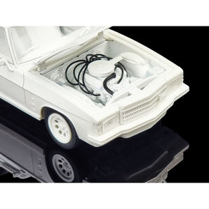 DDA HJ Holden Panel Van Mad Max 1/24 Plastic Kit - Lazy Modeller