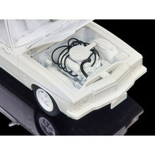 Load image into Gallery viewer, DDA HJ Holden Sandman Panel Van 1/24 Plastic Kit - Lazy Modeller
